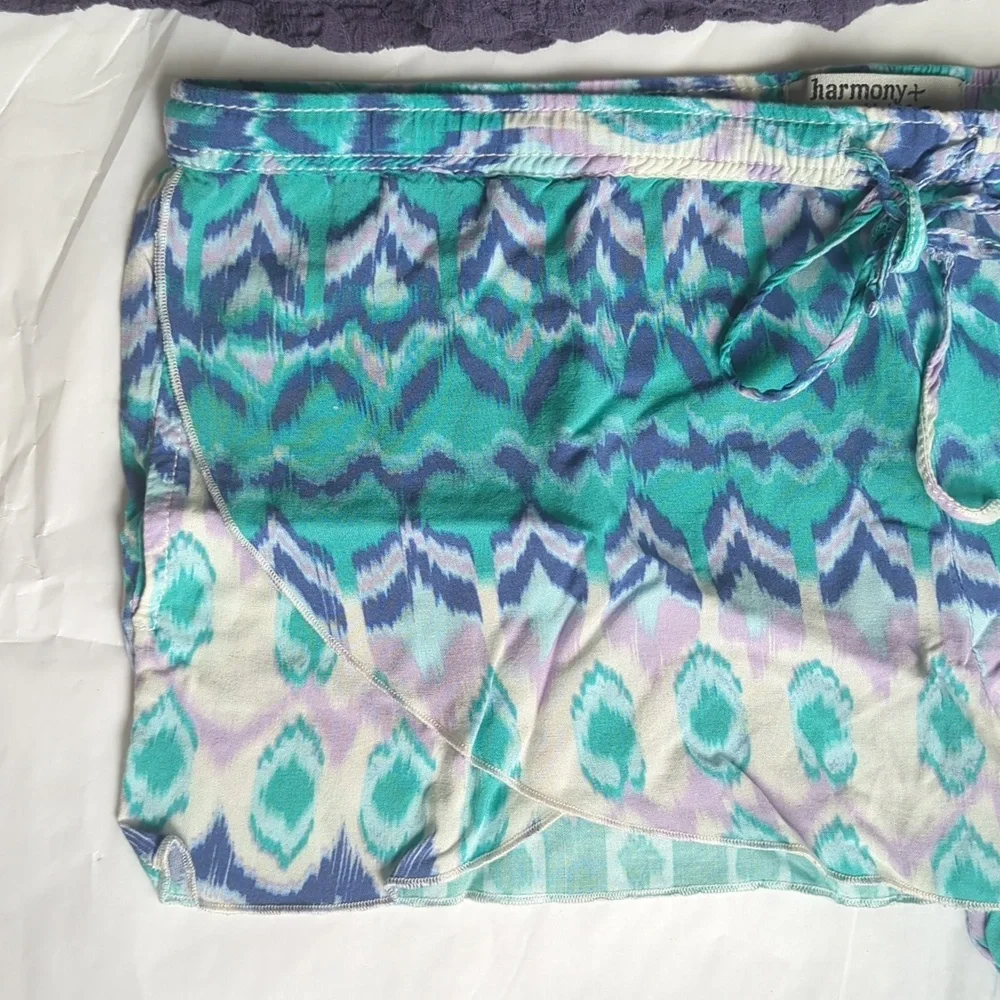 Boho Drawstring Colorful Patterned Shorts Large - Picture 3 of 11